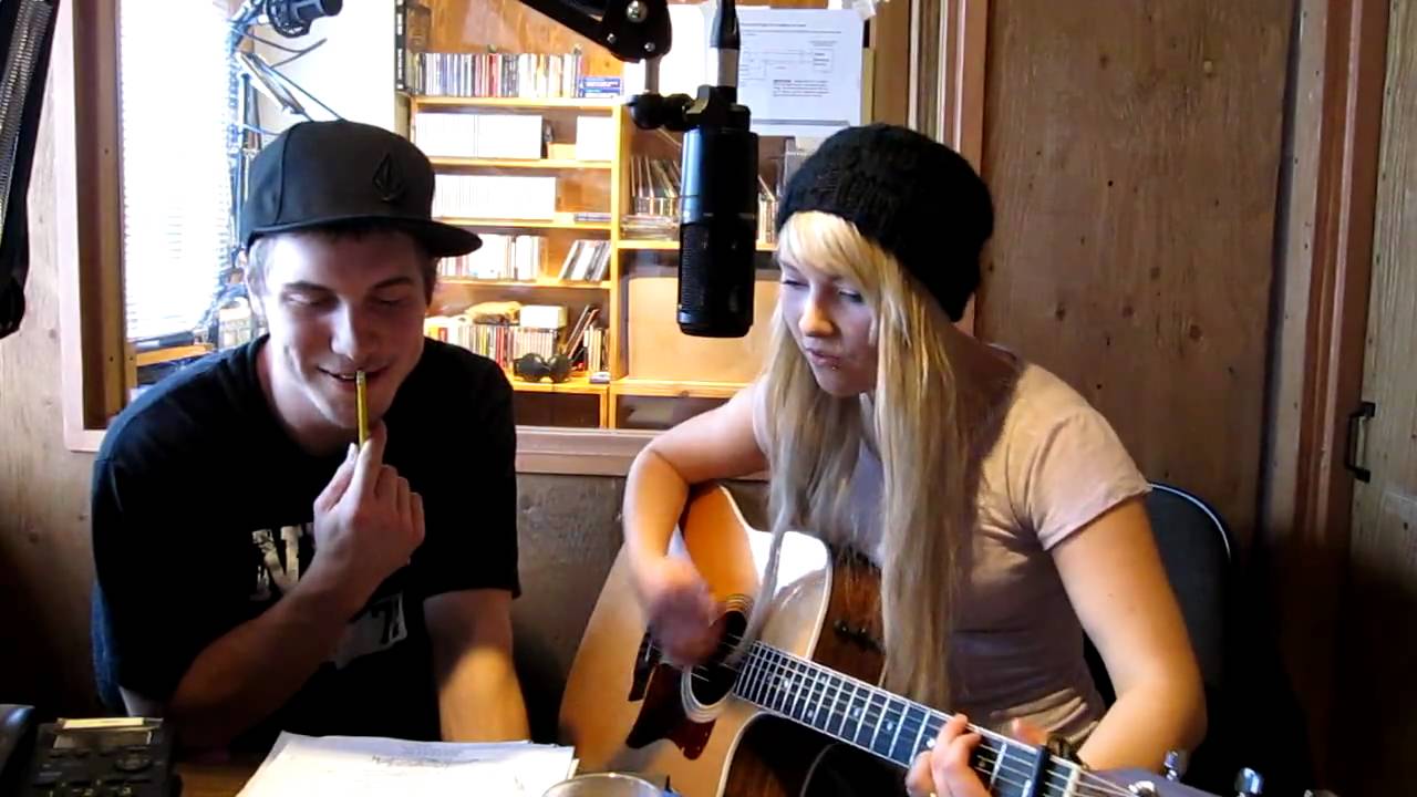 ''Anyone Else But You''   Cover    Moldy Peaches
