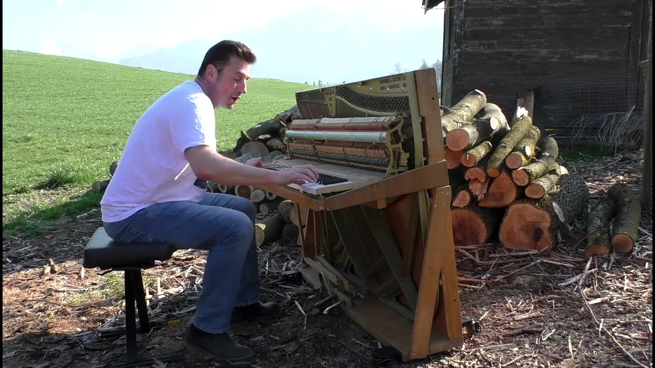 Honky Tonk Boogie by Nico Brina ( boogie boogie piano )