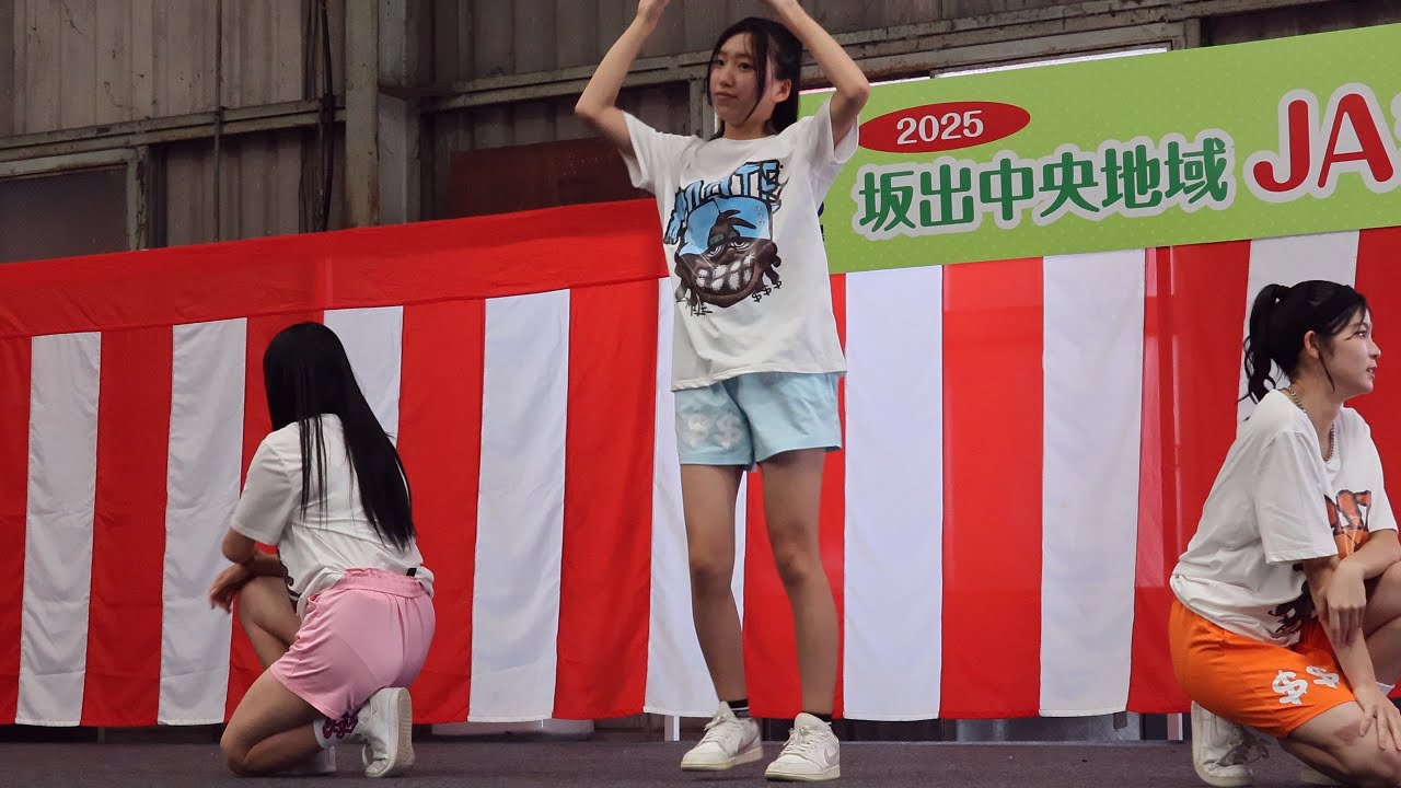 地元を盛り上げる　笑顔の3人　高校生ダンス部②