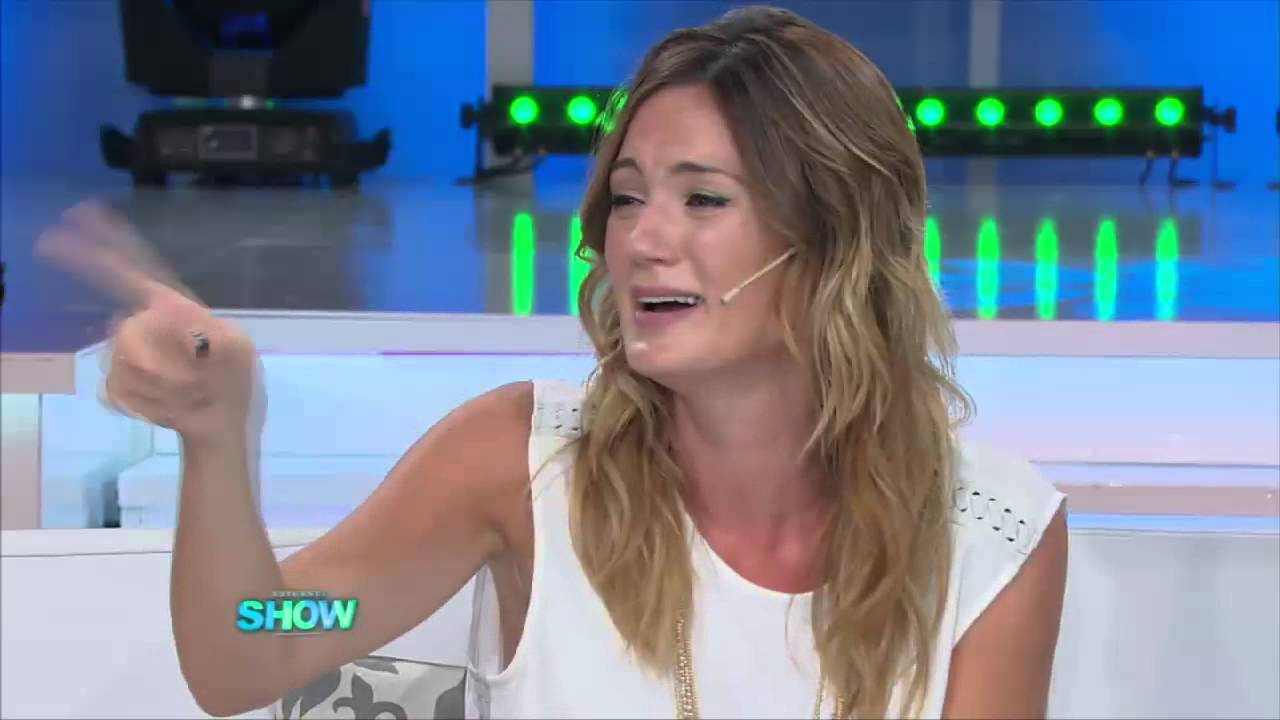 Paula Chaves tentada en #eees