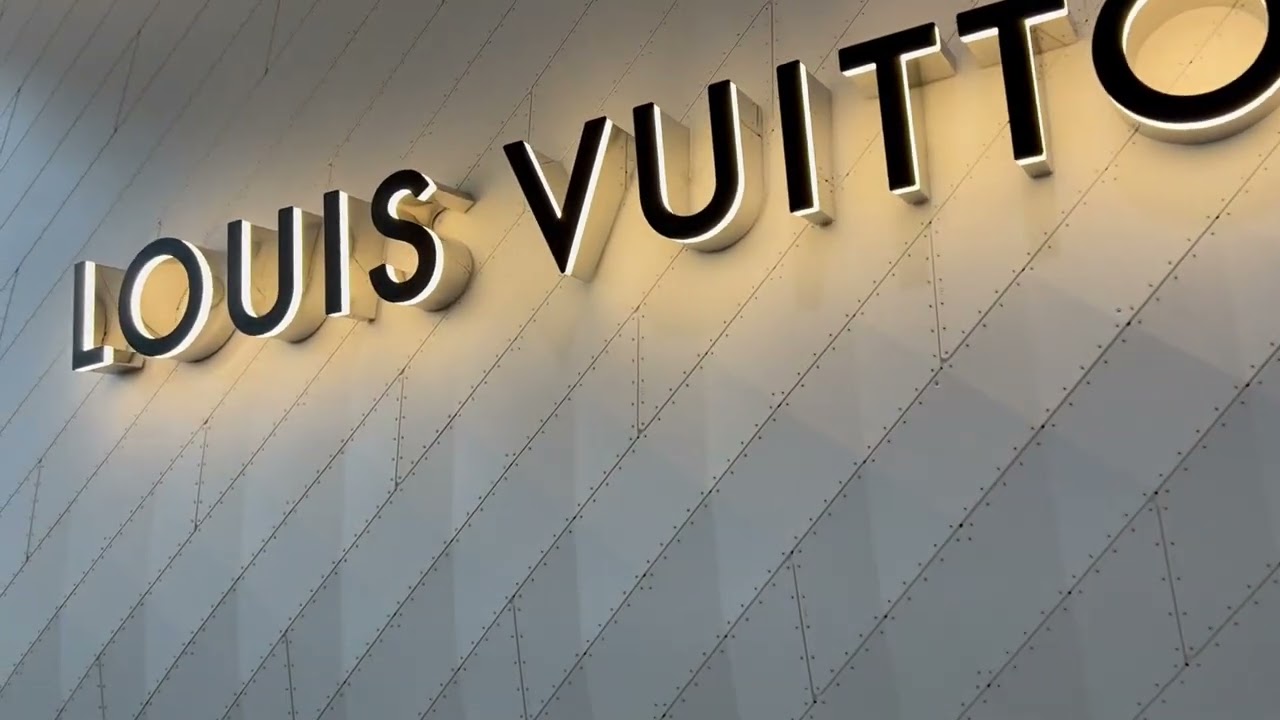 Designer shopping 