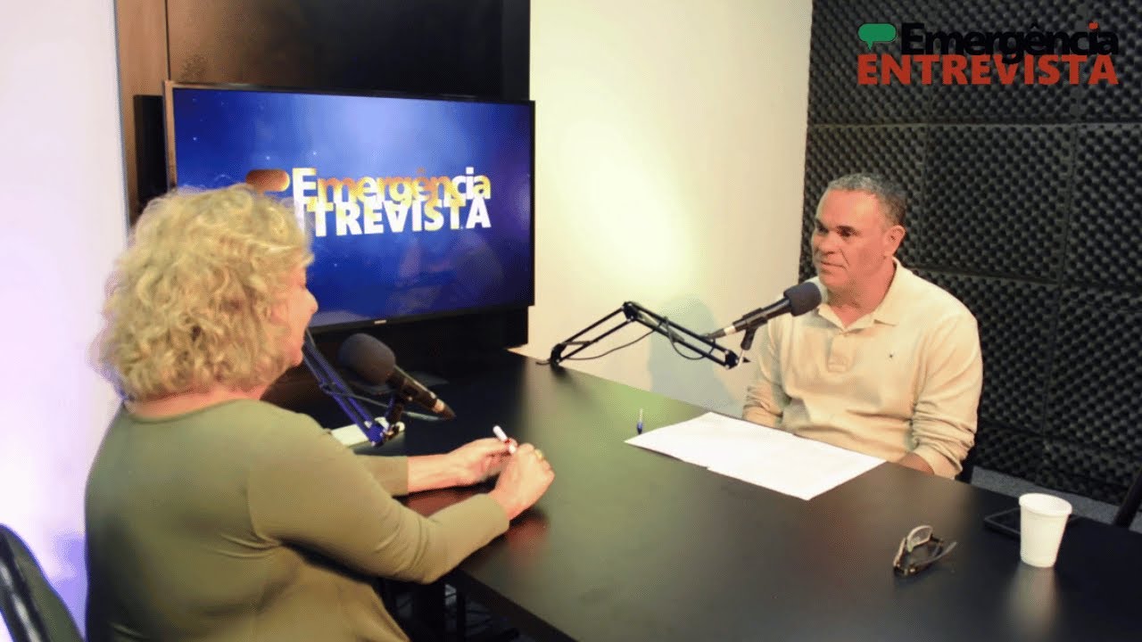 Emerg&ecirc;ncia Entrevista conversa com a enfermeira Ariadne Fonseca