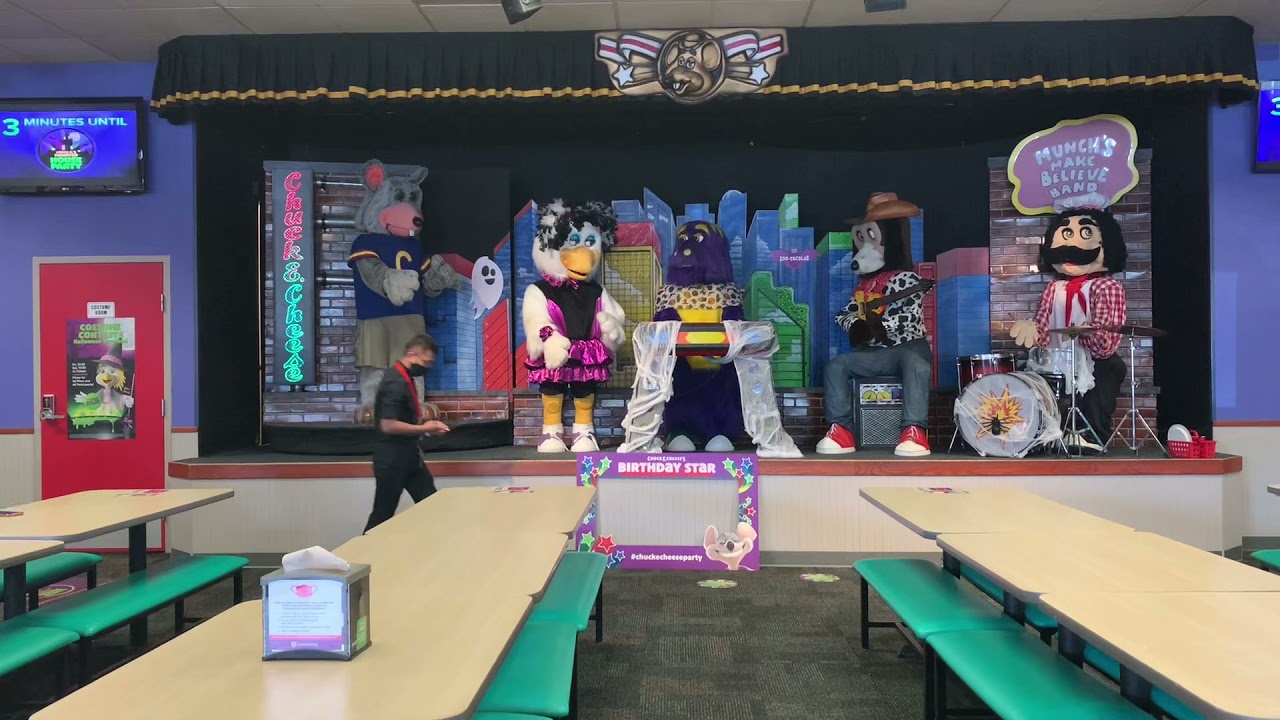 Chuck E Cheese Dublin Ca Haunted House Party /w countdown