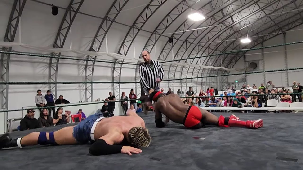 LL Zak Patterson vs Brad Alekxis