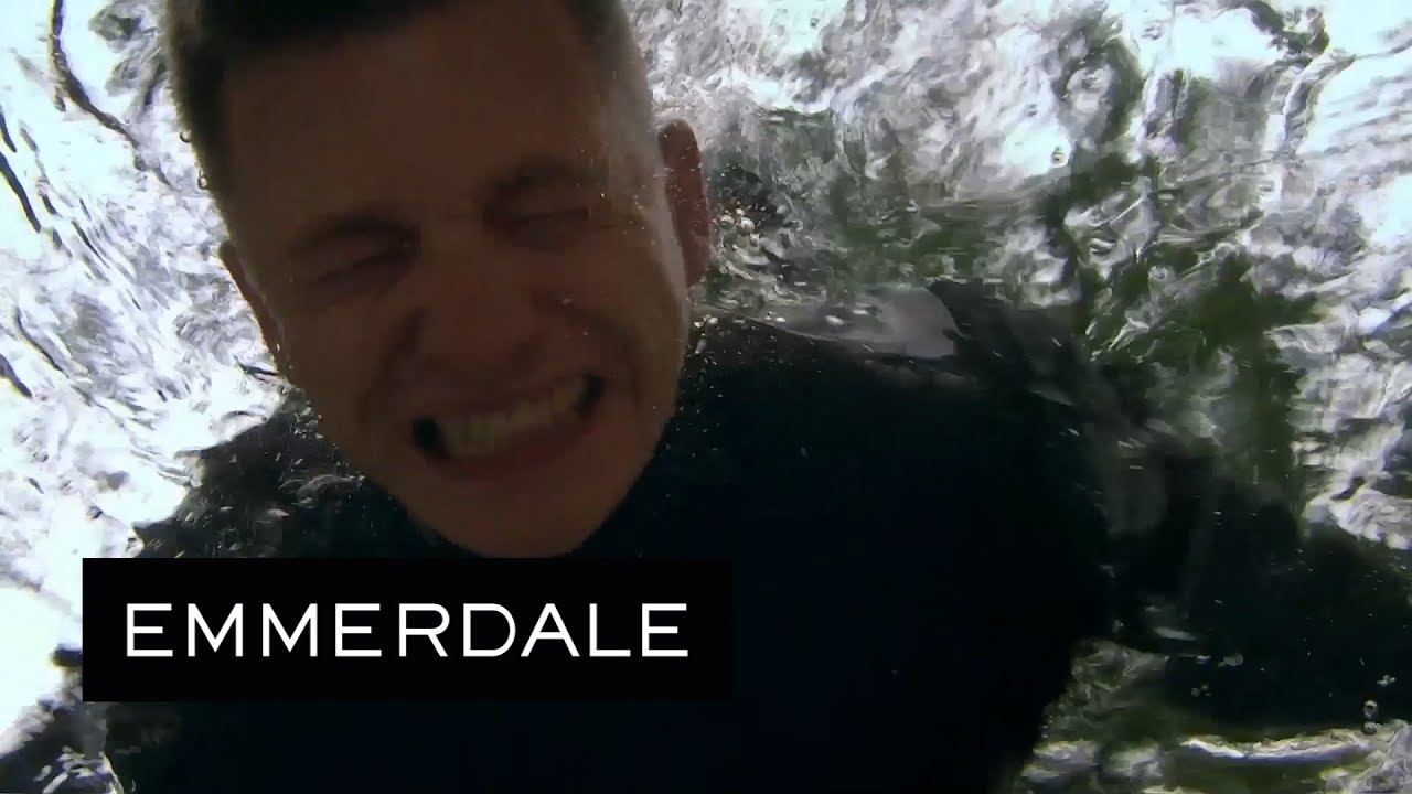 Emmerdale - Ross Takes His Revenge for Simon's Acid Attack