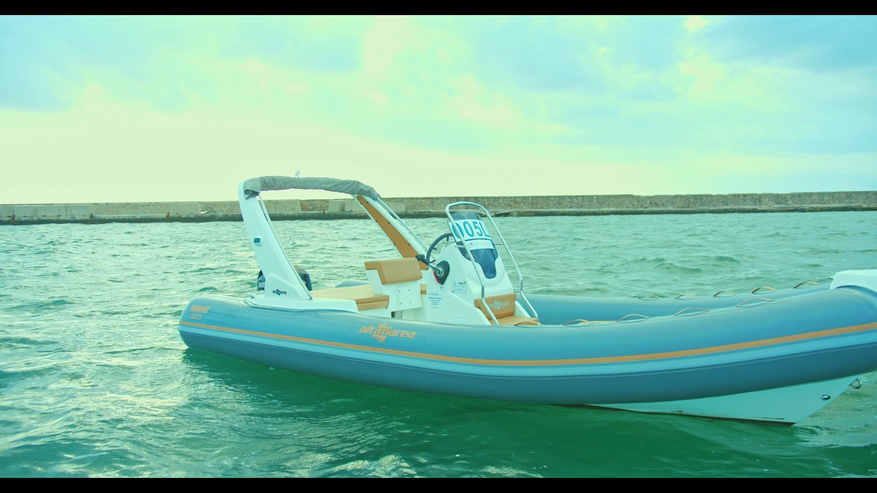 WAVE 20 - SeaStar Charter Nautico