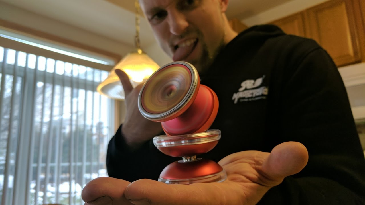 Auldey Blazing Team Metal Max Tornado yoyo unboxing and review.