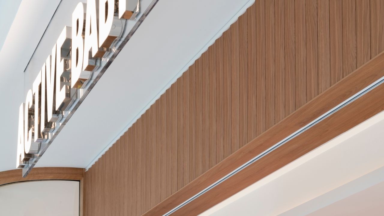 Taking a look at retail shopfronts made with Screenwood's Modulo