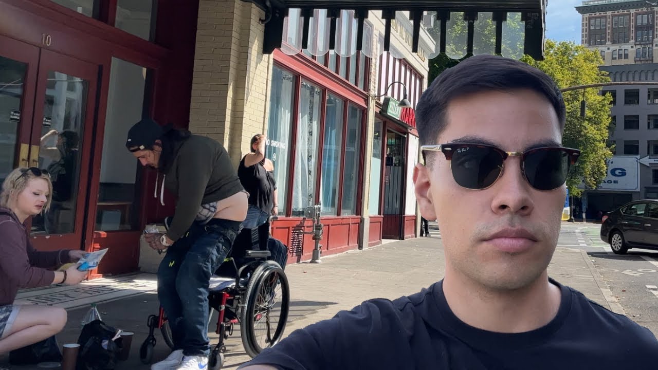 Portland sucks! Never come here