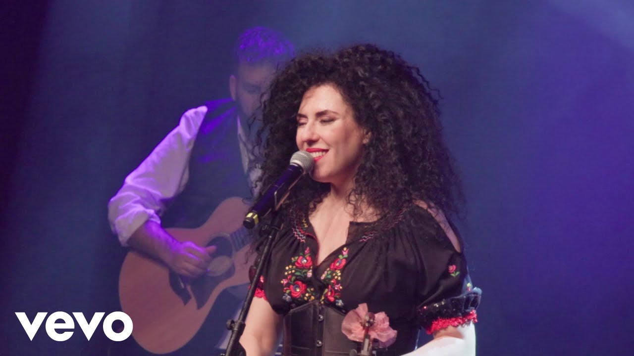 Tania Vinokur - תן לי עוד יום אחד