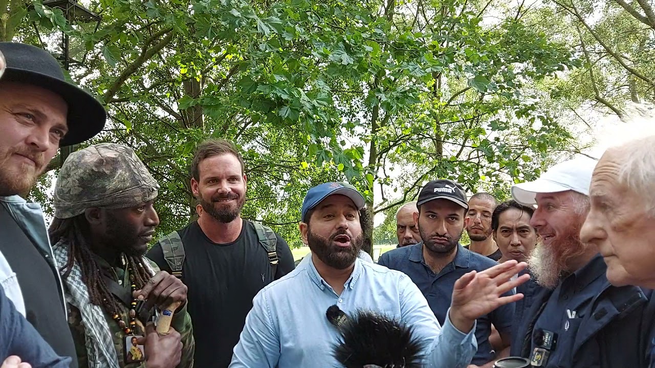 My Ancestors created my soul! Hamza/Abbas and Visitor Speakers Corner
