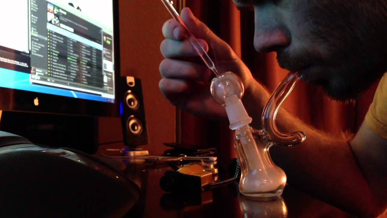 Dabbing With Glass Nail