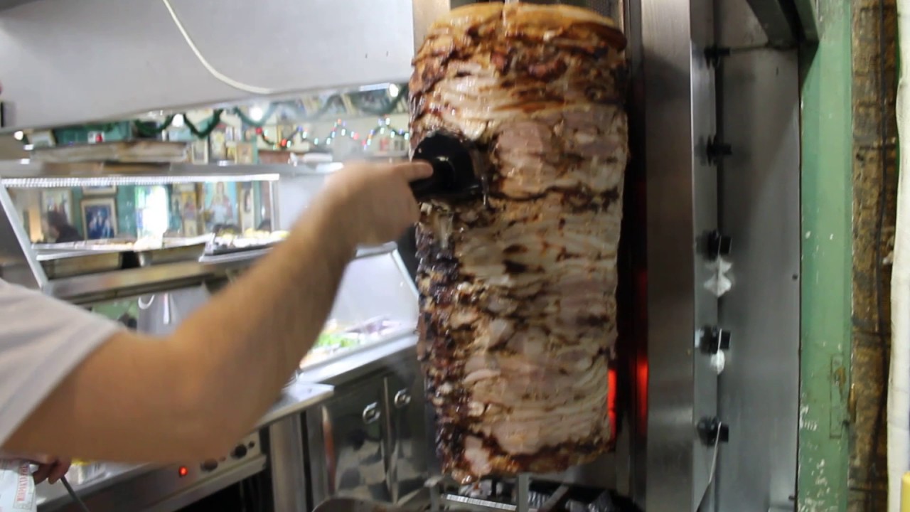 Best Pita Gyros Xoirino in Monastiraki