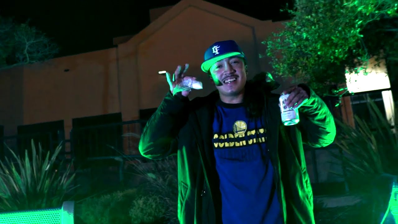 RichCityFlako - FLIGHT (Official Music Video) Directed by YTTHEONE