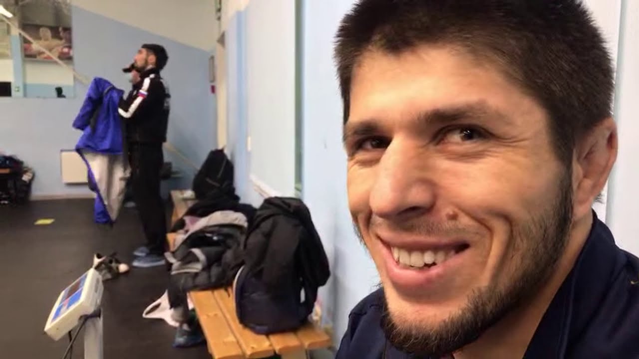 Разминочный зал и взвешивание второго дня чемпионата России 2020 года.