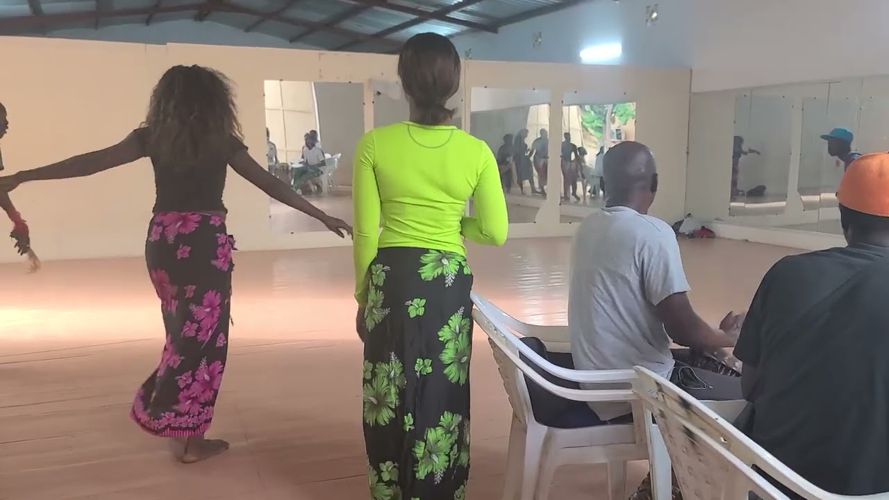 Compagnie diapo ndigueul, r&eacute;p&eacute;tition au centre culturel Blaise Senghor Dakar/S&eacute;n&eacute;gal