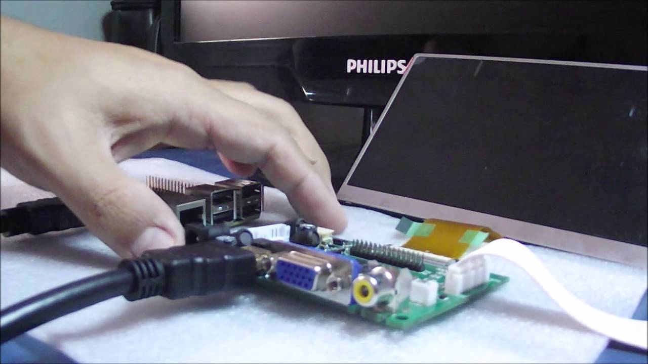 Video game retro com Raspberry Pi 2 e tela de LCD