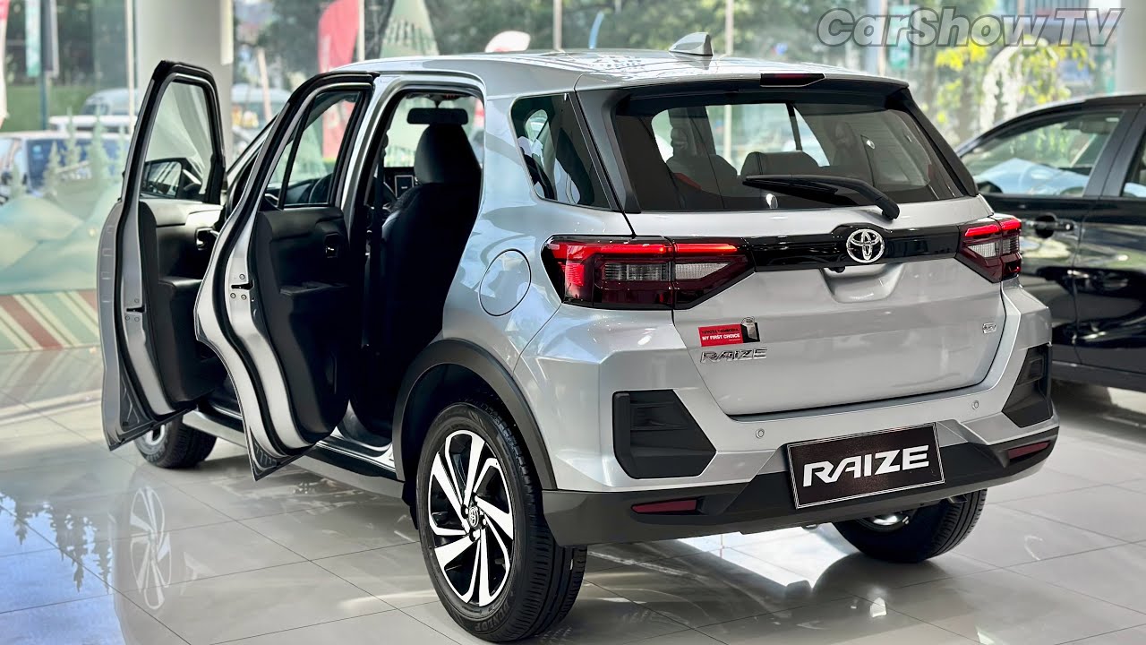All New Toyota Raize - 1.0L Turbo Compact SUV 5 Seats | Exterior and Interior