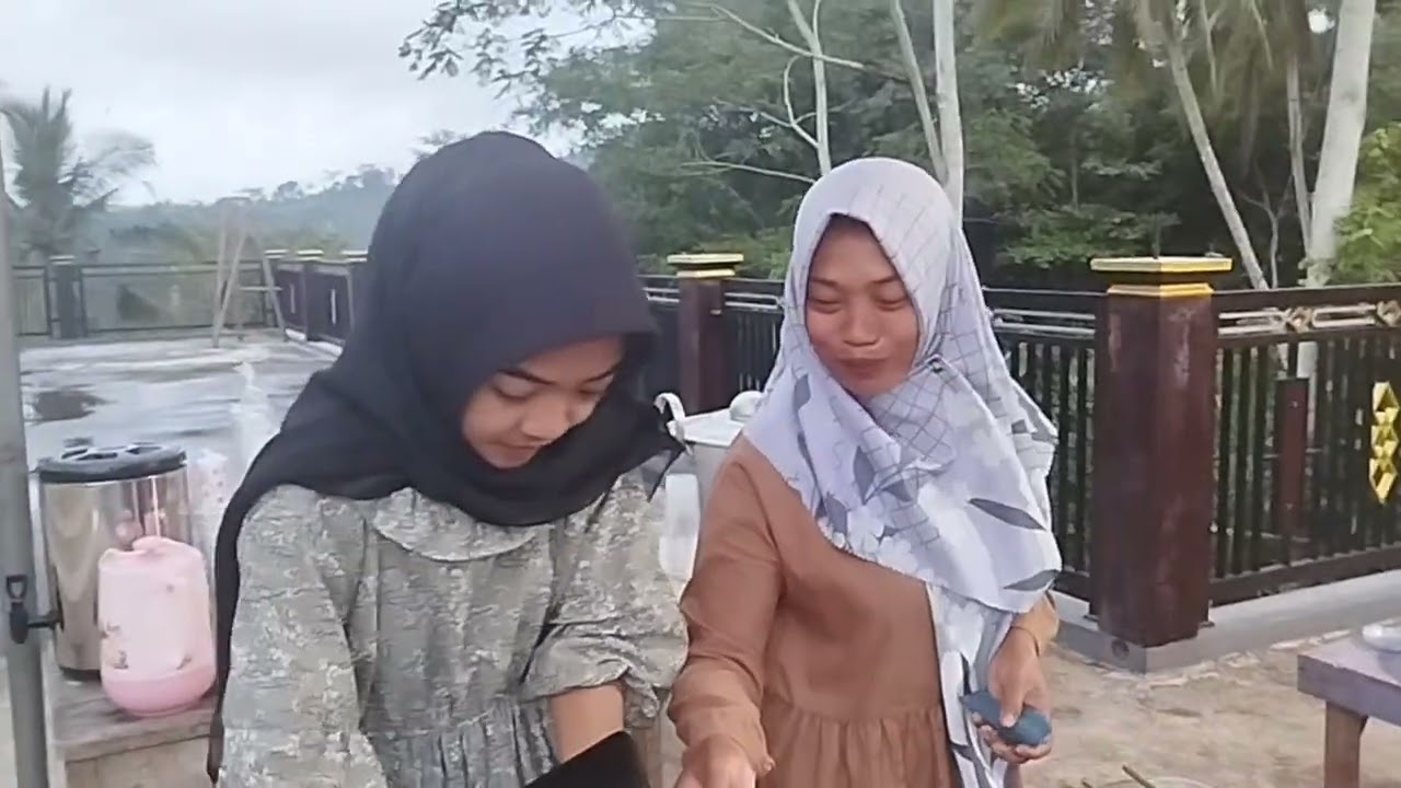 Berbuka bersama di masjid wali Songo yang baru 