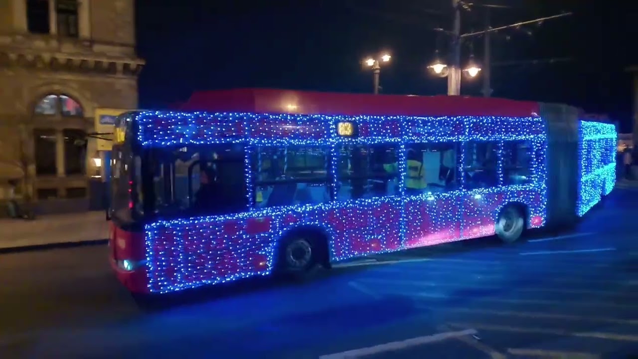 Budapesti Fényvillamosok (2021 December, Kossuth Tér, Fővám Tér )