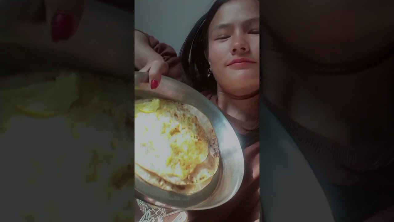 mero first vlog Lai plzz Maya gardinu  hola🥺mero channel Lai Maya gardinu
