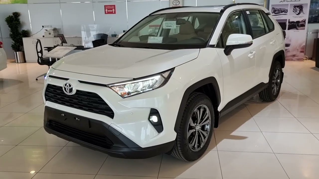 تويوتا راف فور 2022 فئة XLE وارد بريمي سعود بهوان الشاشة والحساسات شد مصنع Toyota rav4