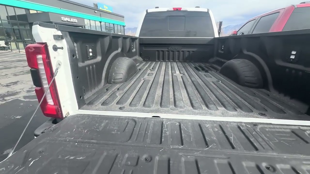 2024 Ford F-350 Lariat 
