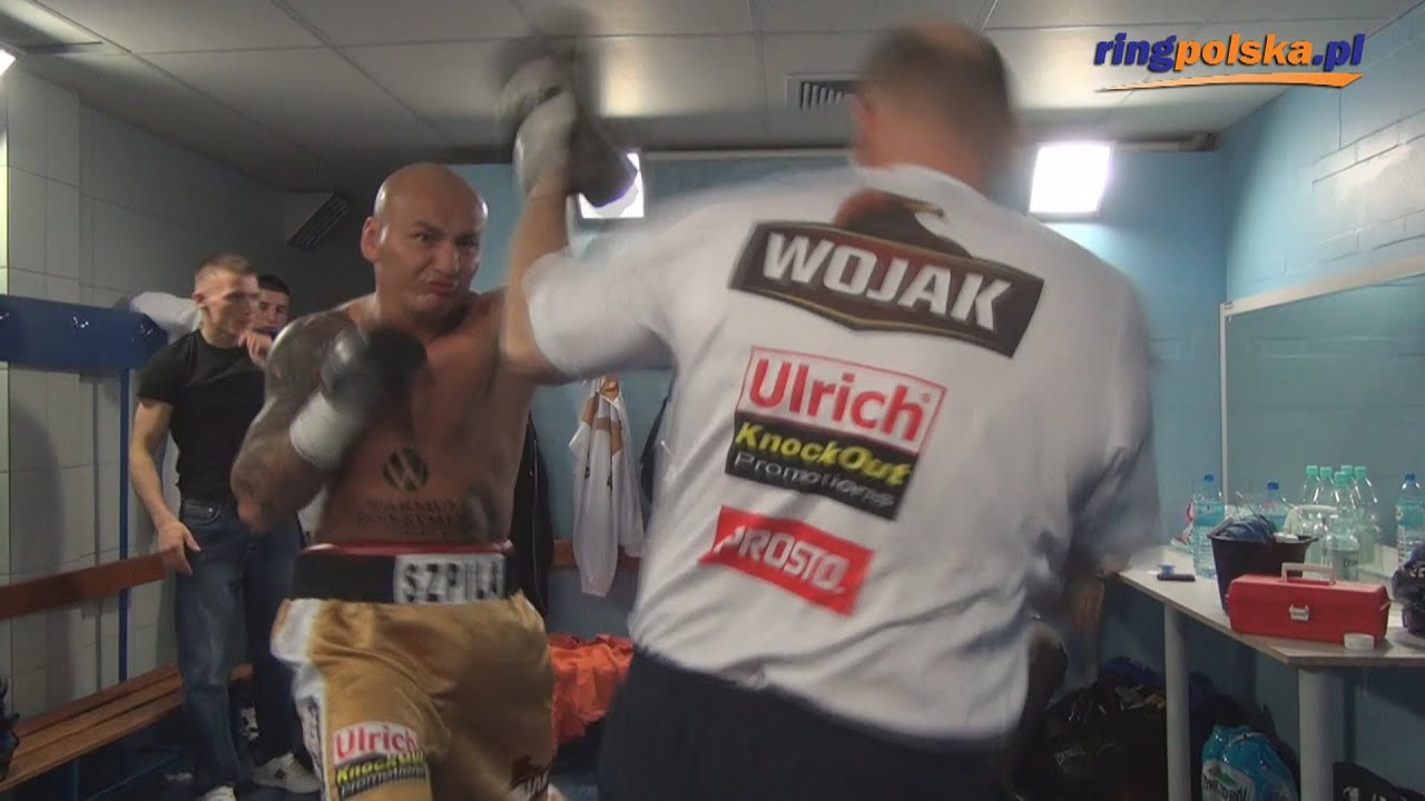 Artur Szpilka w szatni przed walką z Tarasem Bidenko