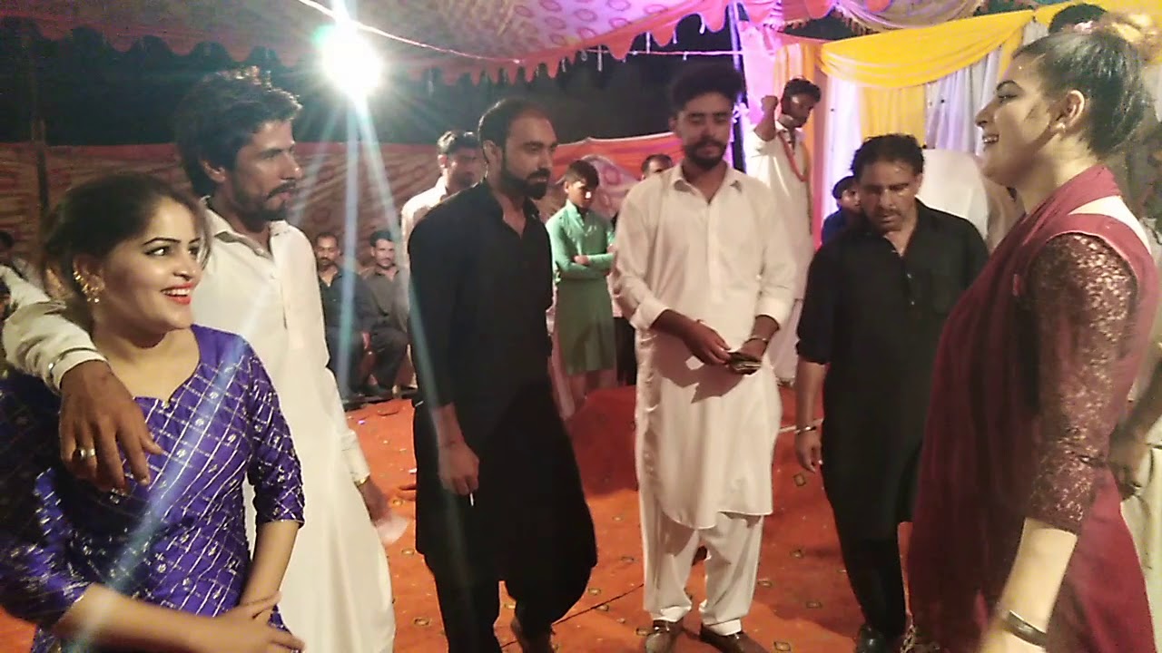 GULU BUTT MARRIAGE MUJRA ::: mahak malik