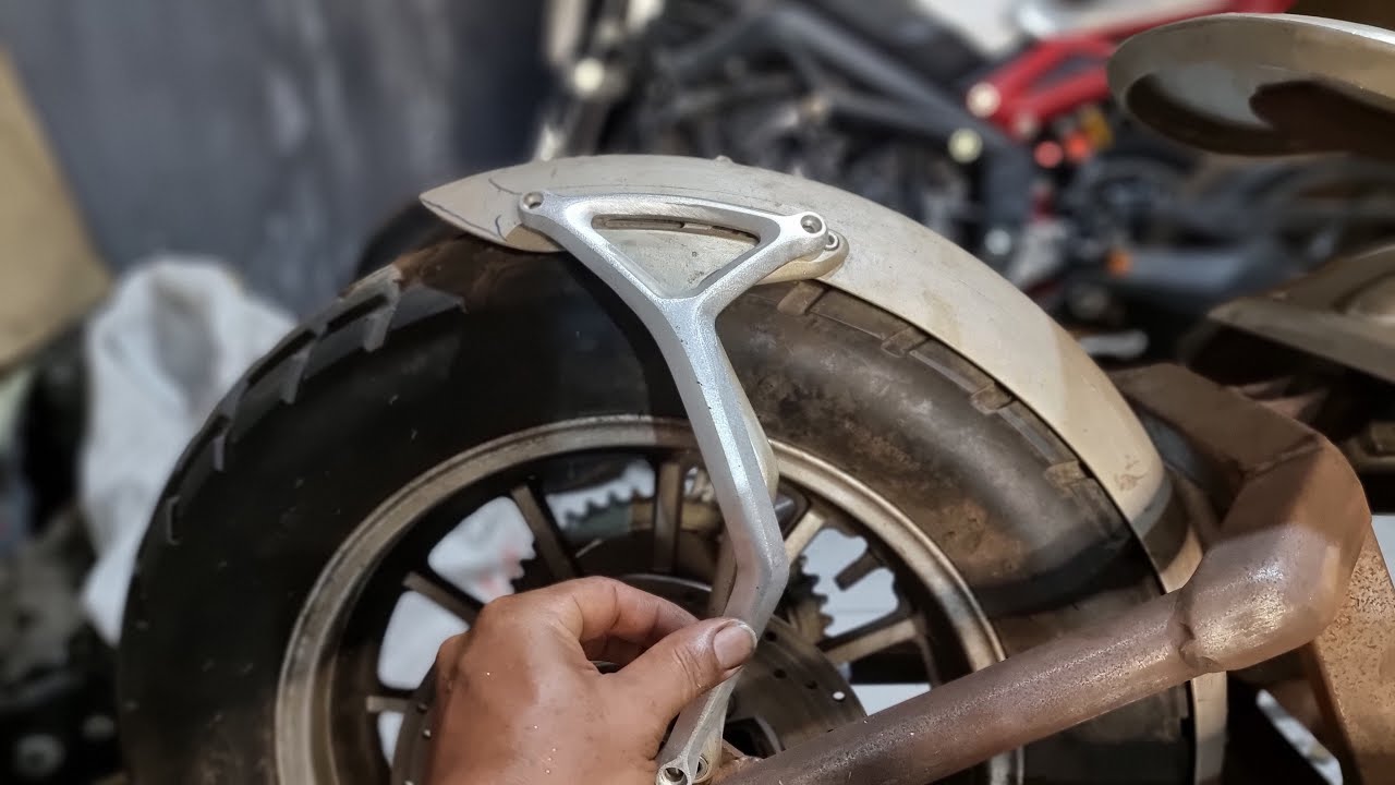 rear fender support aluminum finishing
