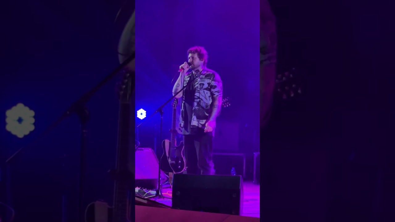 Саша Чемеров - Місто Наречених (live Жовті Води 03.05)