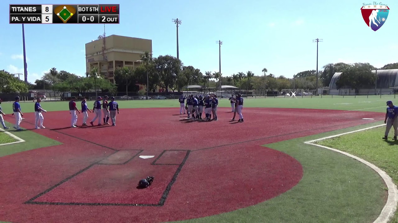 PATRIA Y VIDA VS TITANES / POWER HITTERS SOFTBALL LEAGUE