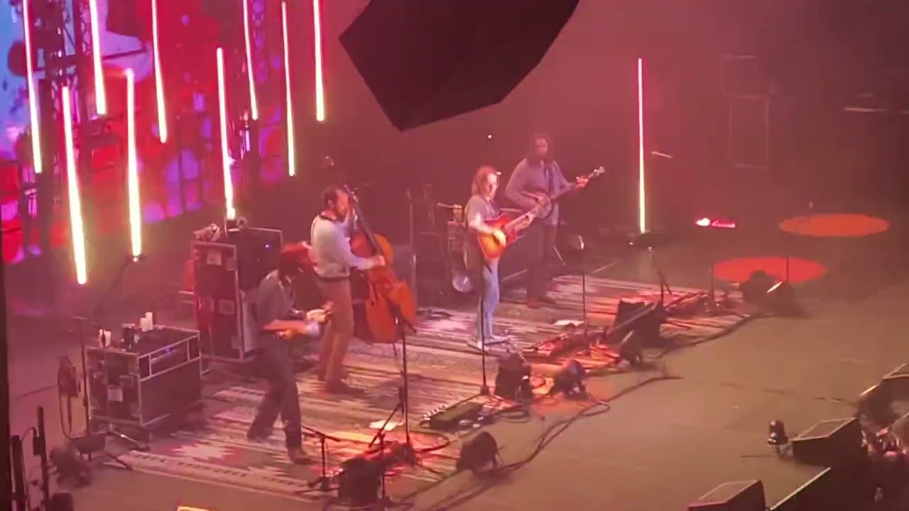 Billy Strings, Absolutely Rippin “Little Maggie”, 5/14/22, Mission Ballroom, Denver, CO