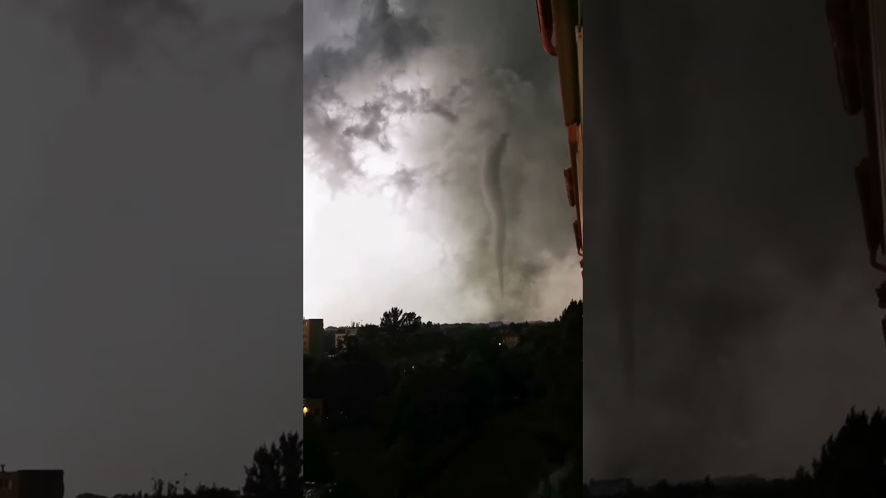 F4 Tornado hits Hodon&iacute;n, Czechia