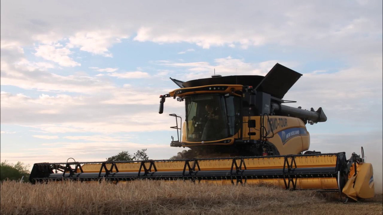 Vinterbyg høst 2017 | New Holland CR 9.90 + CR 9.80