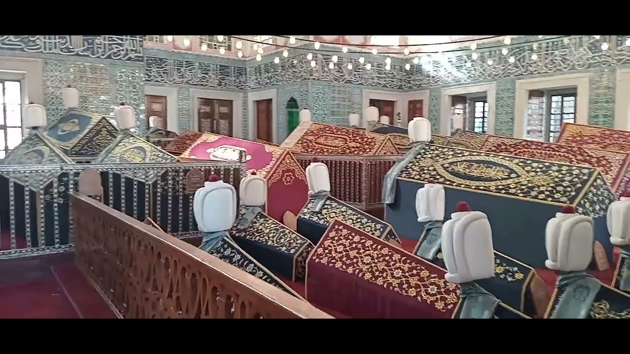 Гробница Хатидже Турхан Валиде Султан, 16 век, Эминёню, СтамбулHatice Turhan Sultan Türbesi Istanbul