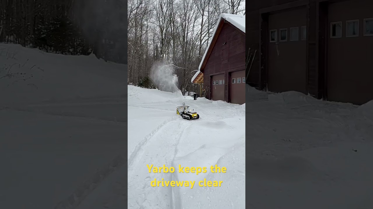 Yarbo automatic snowblower