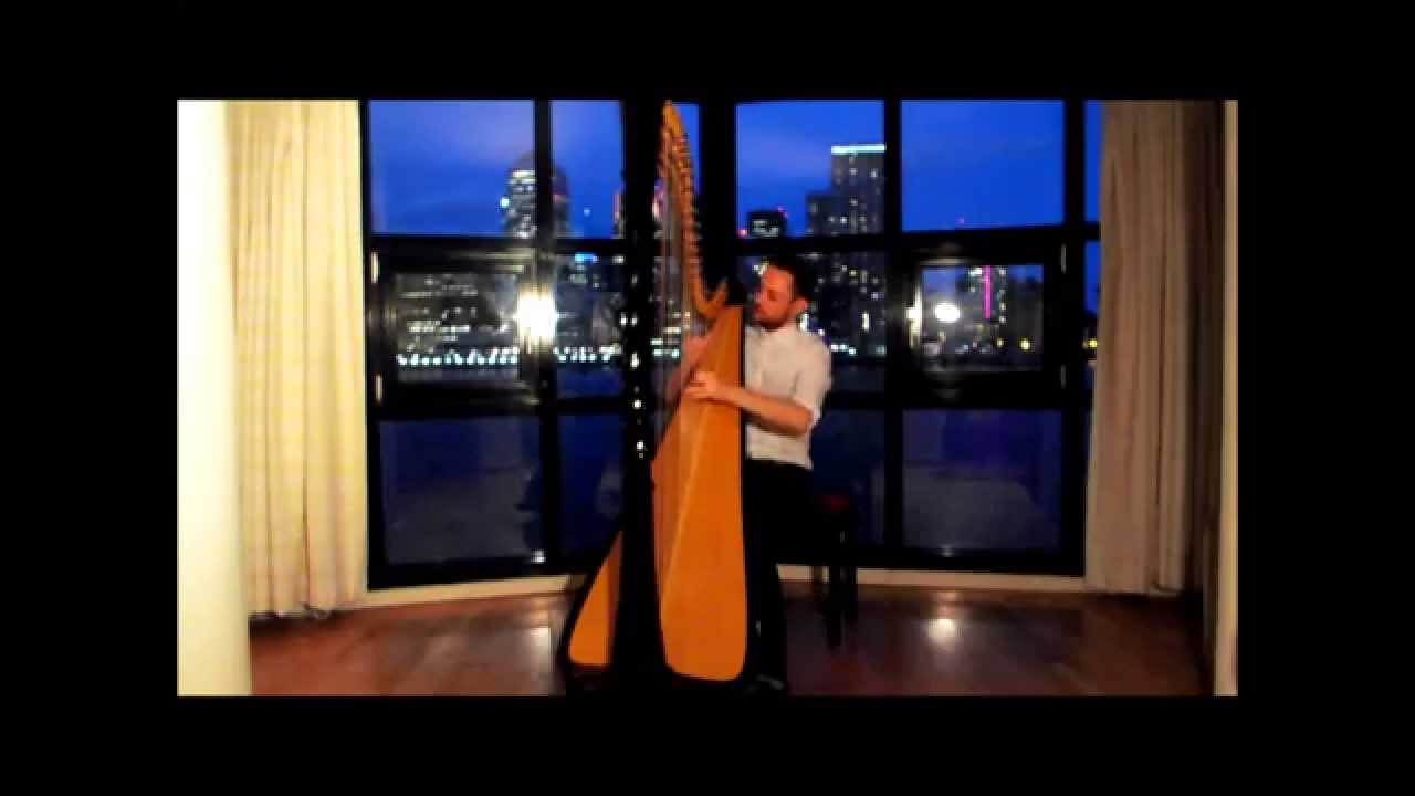 Hydref (Autumn) by John Thomas, performed by Tomos Xerri