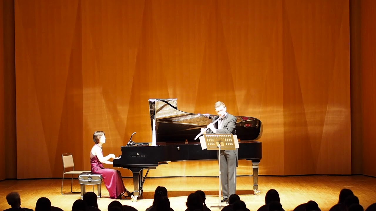 A. Woodall: Serenade for flute and piano