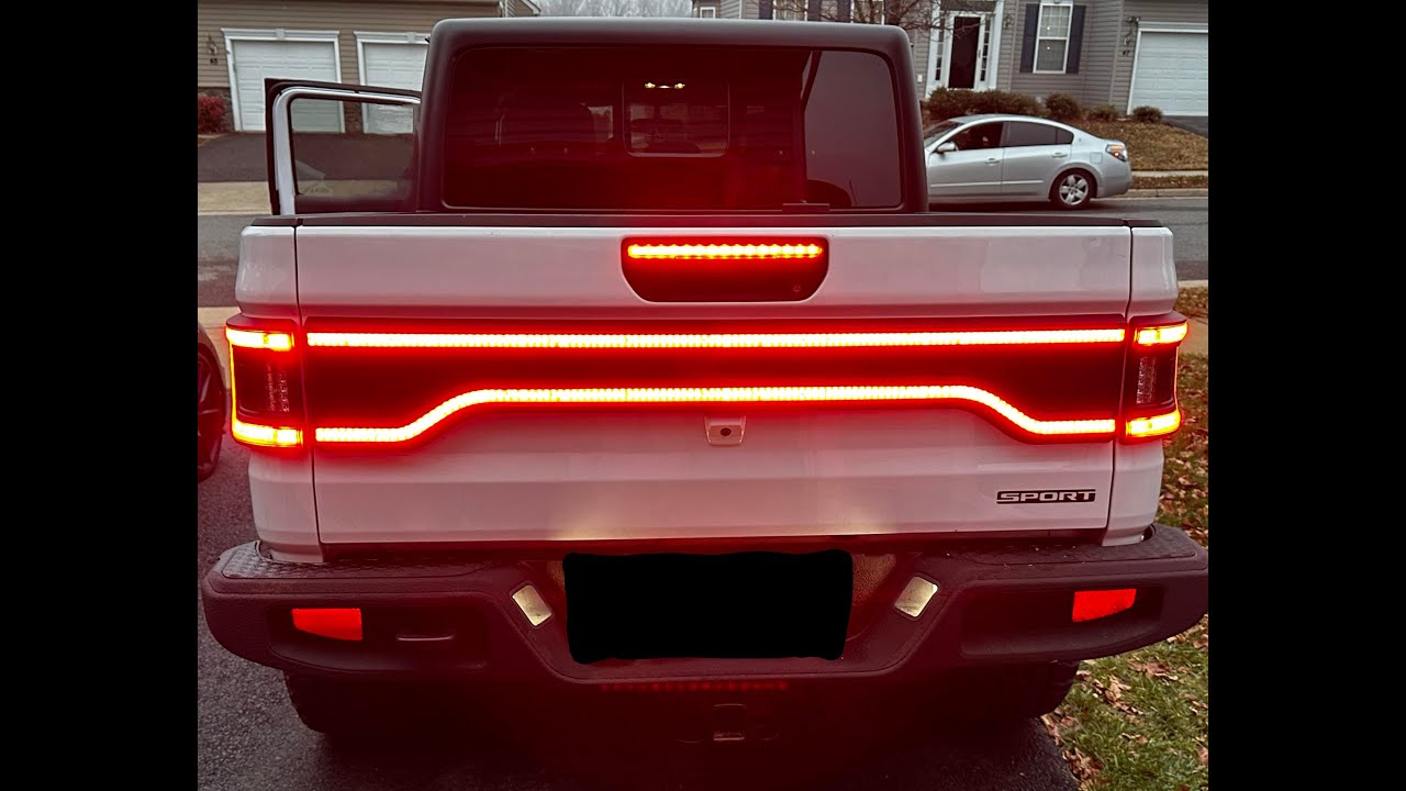 Jeep Gladiator Tailgate Oracle Light Panel Review ONLY