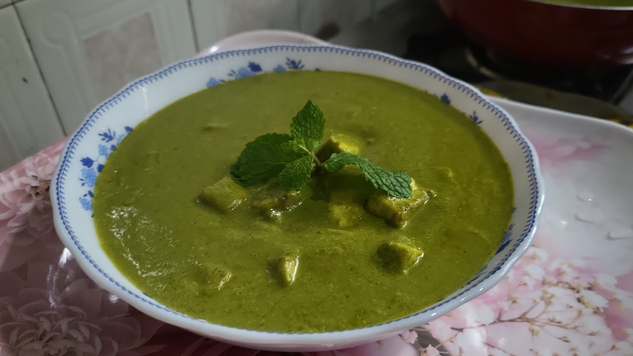 #food #north Indian.. yummy yummy tasty Hyderabad palak panner. once try it you will love it.