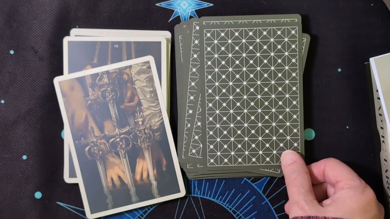 Unboxing and flip through of the Haptic Tarot