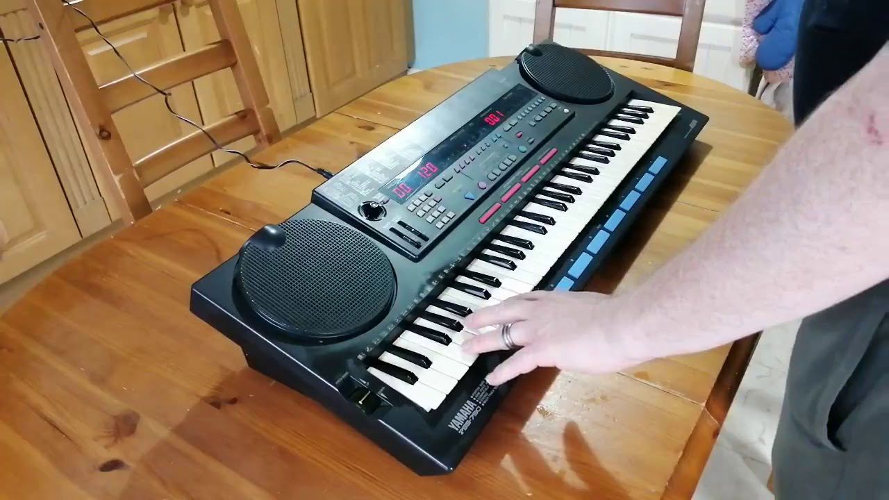 Yamaha PSS-790