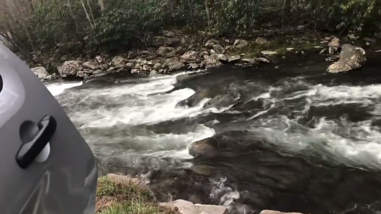 Mountain Water Flow