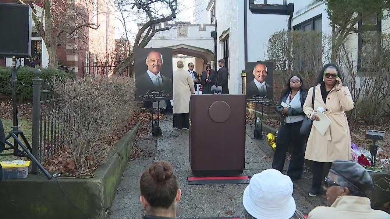 Rev. Jesse Jackson's family speaks after his passing