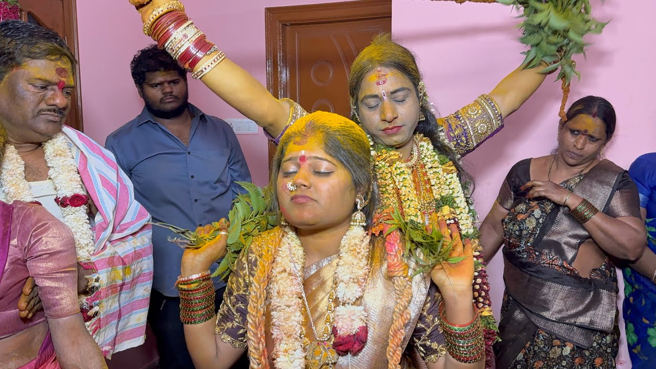 బల్కంపేట ఎల్లమ్మ పటం ఎక్కిన శివసత్తులు 😱😱 శివసత్తుల ఆటలు చూడండి 🔱🔱|2025 Year Ending Video |