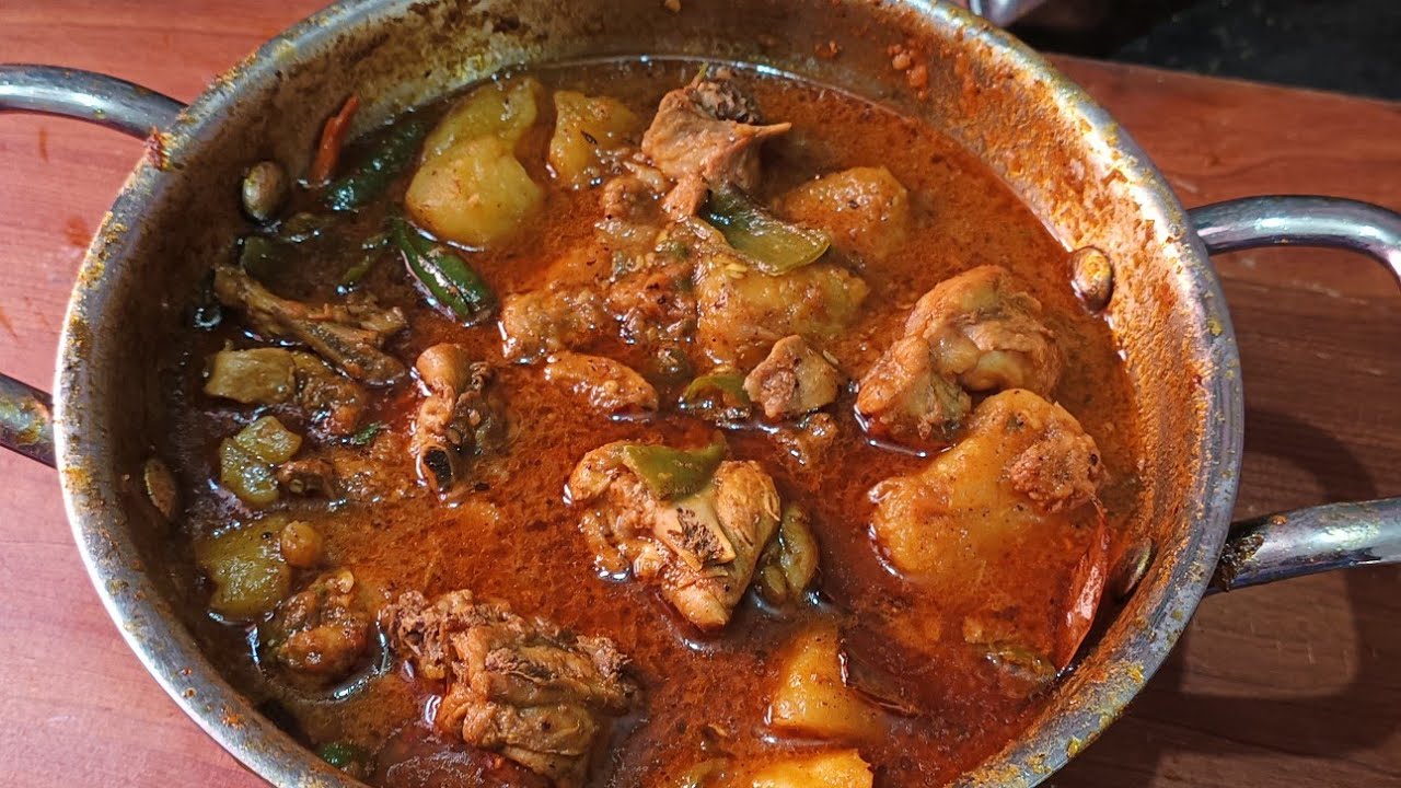 Chicken Lal Jhol🔥#chicken #cooking@jeetjennyfoods 