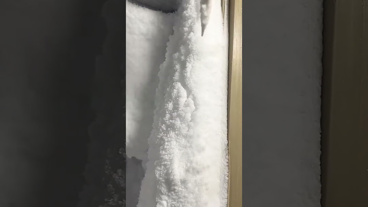 #satisfying Freezer Frost Scrapping ASMR | Crispy Ice Frost Scrapping ASMR | #frezzerfrost #ice