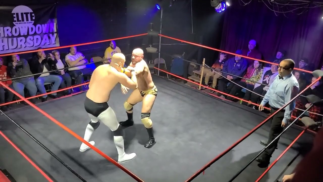CizzKO vs Reggie Collins