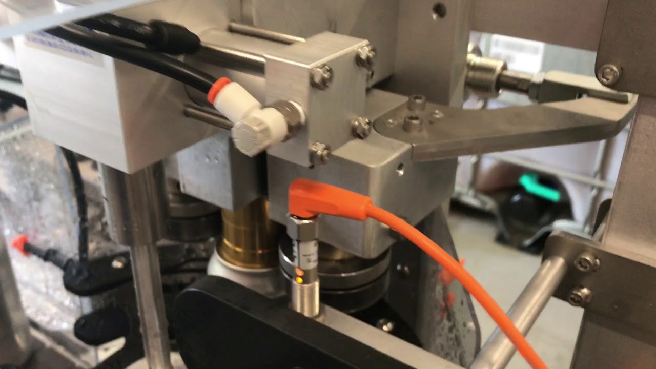 Microcanner MC202 With Elf 50 Labeler